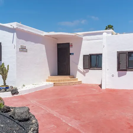 Villa Michelle - Lh114 By Now Ltd Playa Blanca