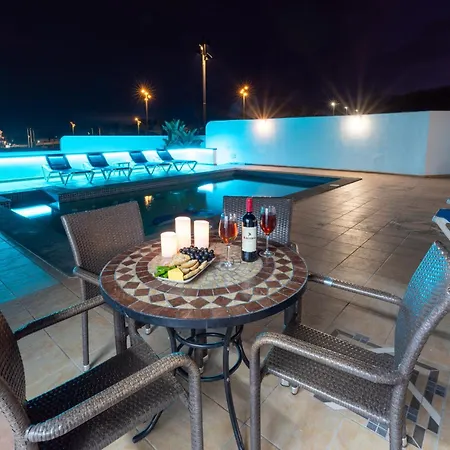 Βίλα Michelle - Lh114 By Now Ltd