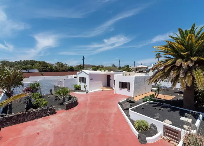 Villa Michelle - Lh114 By Now Ltd