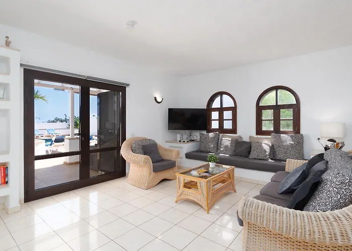 Villa Michelle - Lh114 By Now Ltd