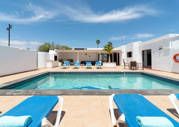 فيلة Michelle - Lh114 By Now Ltd بلايا بلانكا